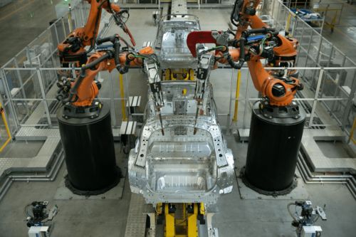 東方格拉茨的全球頂級制造工藝解密 極狐汽車極智工廠Open Day開啟網(wǎng)絡(luò)工程新篇章